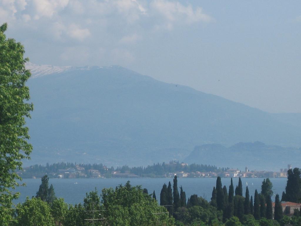 B&B Villa Adriano Desenzano del Garda Bilik gambar