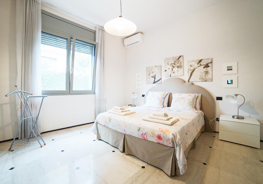 B&B Villa Adriano Desenzano del Garda Luaran gambar